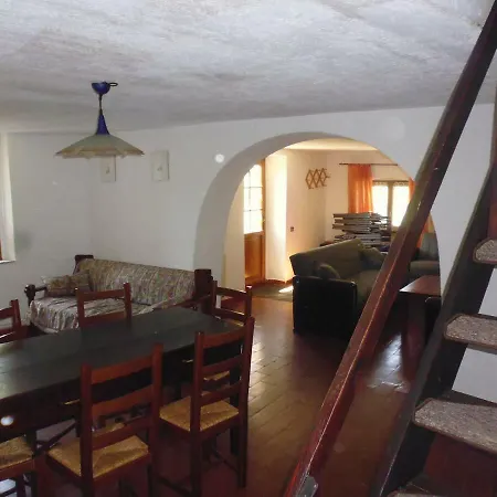 Haus Staffe Tresana
